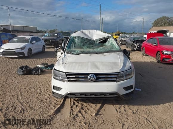 ✅ 2020 Volkswagen Tiguan S • VIN: 3VV1B7AX3LM117545 • Lot: 43578179. Listed on IAAI with 84,593 mi. Free auction sales archive from the USA and detailed vehicle history report at DreamBid. Image 13.