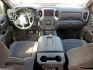 ✅ 2022 Chevrolet Silverado 1500 LT Trail Boss • VIN: 1GCPYFEDXNZ220190 • Lot: 91351115. Wystawiony na Copart z przebiegiem 44 096 mil. Bezpłatny archiwum sprzedaży aukcyjnych z USA i szczegółowy raport historii pojazdu na DreamBid. Zdjęcie 8.