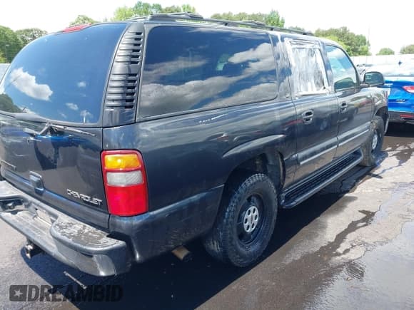 ✅ 2003 Chevrolet Suburban LT • VIN: 3GNEC16Z53G151867 • Лот: 42197201. Опубликован ранее на IAAI с пробегом 245 115 миль. Бесплатный доступ к архиву аукционных продаж из США и подробный отчёт об истории автомобиля на DreamBid. Изображение 4.