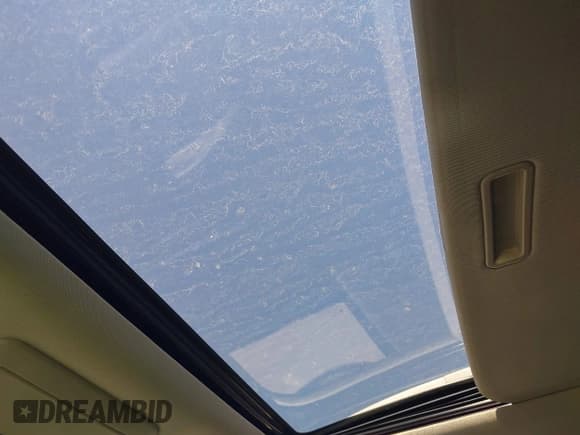 ✅ 2014 Chevrolet Captiva Sport LT • VIN: 3GNAL3EK1ES590157 • Lot: 42018777. Wystawiony na IAAI z przebiegiem 125 837 mil. Bezpłatny archiwum sprzedaży aukcyjnych z USA i szczegółowy raport historii pojazdu na DreamBid. Zdjęcie 12.