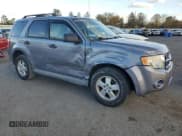✅ 2008 Ford Escape XLT • VIN: 1FMCU93148KB35794 • Lot: 91590575. Wystawiony na Copart z przebiegiem 163 888 mil. Bezpłatny archiwum sprzedaży aukcyjnych z USA i szczegółowy raport historii pojazdu na DreamBid. Zdjęcie 4.