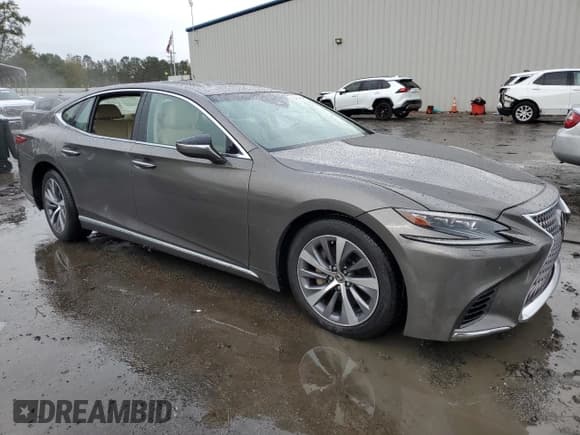✅ 2019 Lexus LS 500 • VIN: JTHC51FF2K5005429 • Lot: 80486464. Wystawiony na Copart z przebiegiem 70 414 mil. Bezpłatny archiwum sprzedaży aukcyjnych z USA i szczegółowy raport historii pojazdu na DreamBid. Zdjęcie 4.
