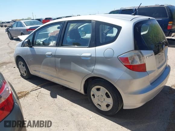 ✅ 2013 Honda Fit • VIN: JHMGE8G36DC030654 • Lot: 42454178. Wystawiony na IAAI z przebiegiem 150 026 mil. Bezpłatny archiwum sprzedaży aukcyjnych z USA i szczegółowy raport historii pojazdu na DreamBid. Zdjęcie 3.
