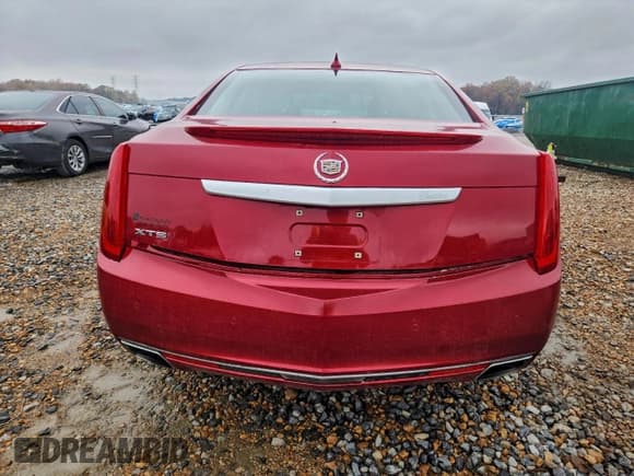✅ 2013 Cadillac XTS Luxury • VIN: 2G61P5S35D9141293 • Лот: 93905275. Опубликован ранее на Copart с пробегом 137 641 миль. Бесплатный доступ к архиву аукционных продаж из США и подробный отчёт об истории автомобиля на DreamBid. Изображение 6.