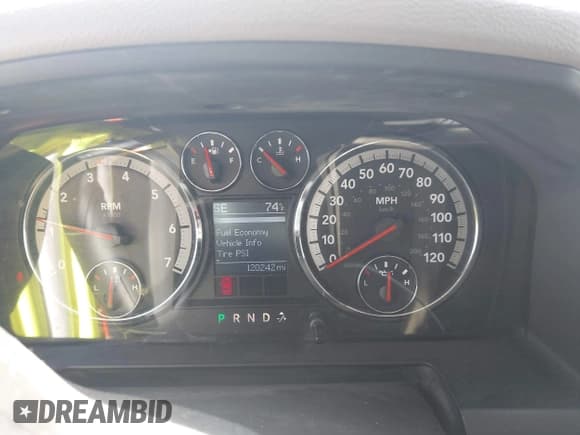 ✅ 2010 Dodge 1500 SLT • VIN: 1D7RB1GT9AS171008 • Lot: 41647485. Wystawiony na IAAI z przebiegiem 120 242 mil. Bezpłatny archiwum sprzedaży aukcyjnych z USA i szczegółowy raport historii pojazdu na DreamBid. Zdjęcie 7.