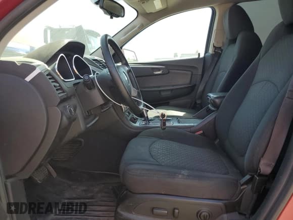 ✅ 2012 Chevrolet Traverse 1LT • VIN: 1GNKRGED6CJ381555 • Lot: 70817494. Wystawiony na Copart z przebiegiem 130 054 mil. Bezpłatny archiwum sprzedaży aukcyjnych z USA i szczegółowy raport historii pojazdu na DreamBid. Zdjęcie 7.