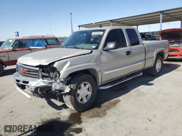2006 GMC Sierra 1500 Work Truck with VIN 1GTEK19BX6E121799, listed as a Copart auction lot 55656655 with 200,346 mi miles and Salvage title. Bid and sale history available at DreamBid. Image 1.