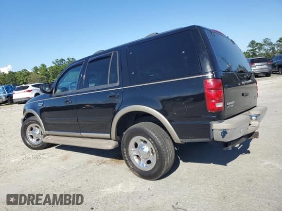 ✅ 2002 Ford Expedition Eddie Bauer • VIN: 1FMRU17WX2LA77614 • Lot: 73001064. Listed on Copart with 287,836 mi. Free auction sales archive from the USA and detailed vehicle history report at DreamBid. Image 2.
