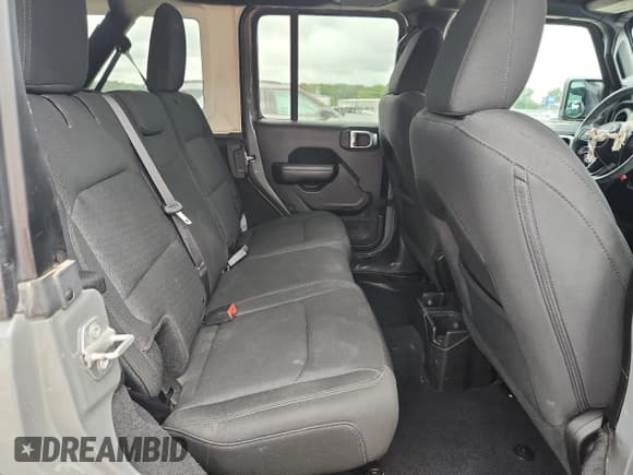 ✅ 2018 Jeep Wrangler Unlimited Sport S • VIN: 1C4HJXDGXJW234113 • Lot: 81564765. Listed on Copart with 68,651 mi. Free auction sales archive from the USA and detailed vehicle history report at DreamBid. Image 10.