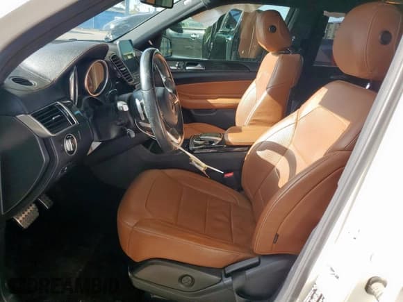 ✅ 2017 Mercedes-Benz GLE 43 AMG • VIN: 4JGDA6EB1HA926727 • Лот: 66889915. Опубликован ранее на Copart с пробегом 74 904 миль. Бесплатный доступ к архиву аукционных продаж из США и подробный отчёт об истории автомобиля на DreamBid. Изображение 7.