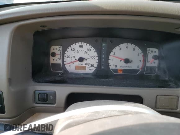 ✅ 2002 Mitsubishi Montero Sport XLS • VIN: JA4MT31R82P006978 • Лот: 87159364. Опубликован ранее на Copart с пробегом 223 777 миль. Бесплатный доступ к архиву аукционных продаж из США и подробный отчёт об истории автомобиля на DreamBid. Изображение 9.