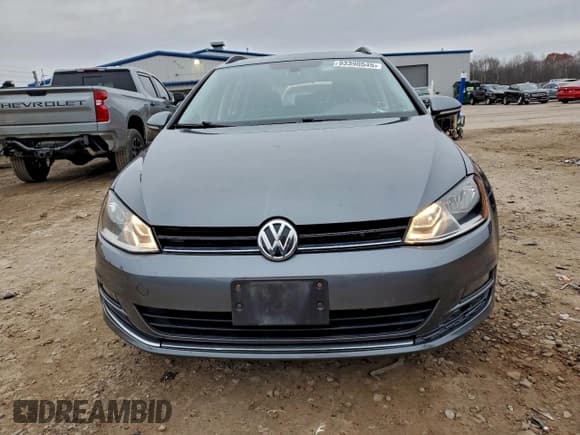 ✅ 2017 Volkswagen Golf S • VIN: 3VWC17AU9HM502693 • Lot: 93390545. Wystawiony na Copart z przebiegiem 165 514 mil. Bezpłatny archiwum sprzedaży aukcyjnych z USA i szczegółowy raport historii pojazdu na DreamBid. Zdjęcie 5.