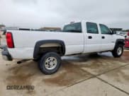✅ 2006 Chevrolet Silverado 2500HD Work Truck • VIN: 1GCHC23U56F226352 • Лот: 58729325. Опубликован ранее на Copart с пробегом 243 826 миль. Бесплатный доступ к архиву аукционных продаж из США и подробный отчёт об истории автомобиля на DreamBid. Изображение 3.