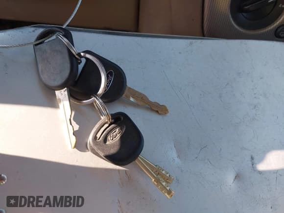 ✅ 2003 Ford Explorer XLT • VIN: 1FMZU63K53ZB59359 • Lot: 42452231. Listed on IAAI with 168,902 mi. Free auction sales archive from the USA and detailed vehicle history report at DreamBid. Image 11.