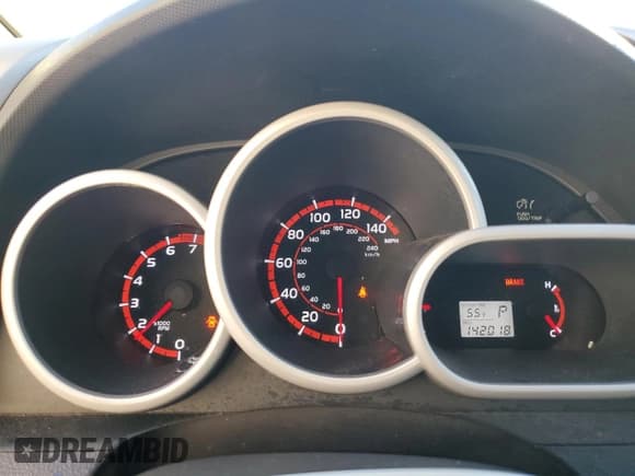 ✅ 2009 Pontiac Vibe GT • VIN: 5Y2SR67029Z453343 • Лот: 92453225. Опубликован ранее на Copart с пробегом 142 018 миль. Бесплатный доступ к архиву аукционных продаж из США и подробный отчёт об истории автомобиля на DreamBid. Изображение 9.