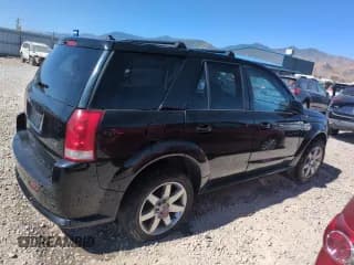 ✅ 2005 Saturn VUE • VIN: 5GZCZ53465S853740 • Lot: 63087925. Wystawiony na Copart z przebiegiem 186 925 mil. Bezpłatny archiwum sprzedaży aukcyjnych z USA i szczegółowy raport historii pojazdu na DreamBid. Zdjęcie 3.