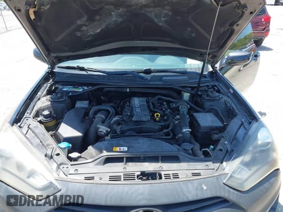 2014 Hyundai Genesis Coupe R-Spec with VIN KMHHT6KD8EU120606, listed as a IAAI auction lot 42166787 with 90,910 mi miles and . Bid and sale history available at DreamBid. Image 10.