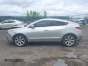 ✅ 2010 Acura ZDX Technology • VIN: 2HNYB1H45AH503766 • Lot: 42367053. Wystawiony na IAAI z przebiegiem 117 236 mil. Bezpłatny archiwum sprzedaży aukcyjnych z USA i szczegółowy raport historii pojazdu na DreamBid. Zdjęcie 14.