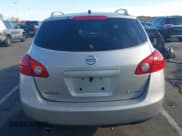 ✅ 2010 Nissan Rogue SL • VIN: JN8AS5MV0AW101365 • Lot: 43613712. Wystawiony na IAAI z przebiegiem 142 491 mil. Bezpłatny archiwum sprzedaży aukcyjnych z USA i szczegółowy raport historii pojazdu na DreamBid. Zdjęcie 16.