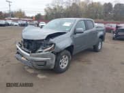 ✅ 2018 Chevrolet Colorado 2WD Work Truck • VIN: 1GCGSBEA3J1270776 • Lot: 43603450. Wystawiony na IAAI z przebiegiem 47 507 mil. Bezpłatny archiwum sprzedaży aukcyjnych z USA i szczegółowy raport historii pojazdu na DreamBid. Zdjęcie 6.