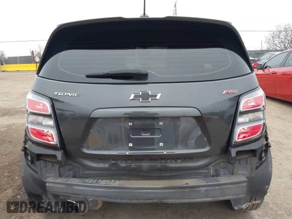 2020 Chevrolet Sonic LT с VIN 1G1JD6SB4L4105155, выставлен на аукционе IAAI как лот 41166074 с пробегом 47 279 миль миль и . История ставок и продаж доступна на DreamBid. Изображение 16.