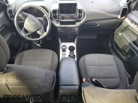 ✅ 2021 Ford Bronco Sport Big Bend • VIN: 3FMCR9B62MRB37404 • Lot: 81563325. Wystawiony na Copart z przebiegiem 49 136 mil. Bezpłatny archiwum sprzedaży aukcyjnych z USA i szczegółowy raport historii pojazdu na DreamBid. Zdjęcie 8.