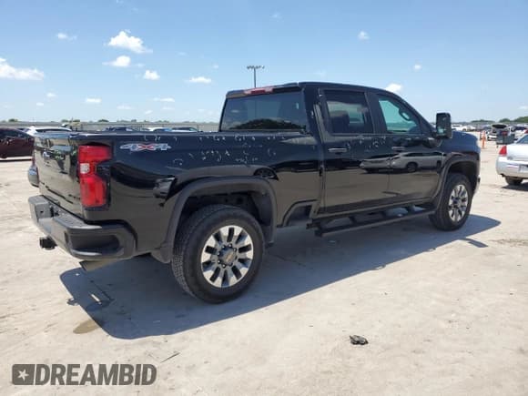 ✅ 2023 Chevrolet Silverado 2500HD Custom • VIN: 1GC4YME72PF103774 • Лот: 54293305. Опубликован ранее на Copart с пробегом 28 923 миль. Бесплатный доступ к архиву аукционных продаж из США и подробный отчёт об истории автомобиля на DreamBid. Изображение 3.