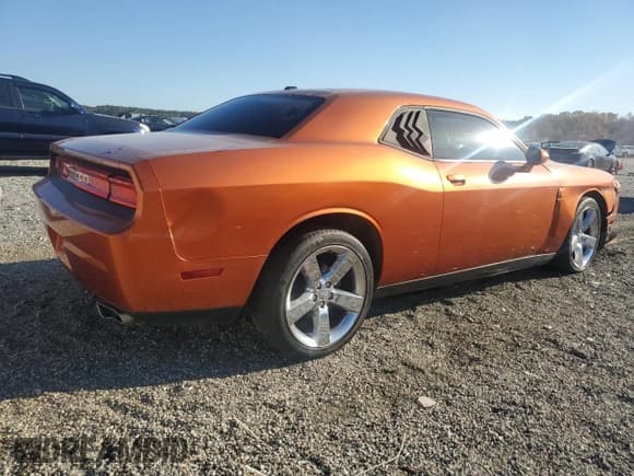 ✅ 2011 Dodge Challenger • VIN: 2B3CJ4DG1BH586071 • Лот: 90857945. Опубликован ранее на Copart с пробегом 190 194 миль. Бесплатный доступ к архиву аукционных продаж из США и подробный отчёт об истории автомобиля на DreamBid. Изображение 3.