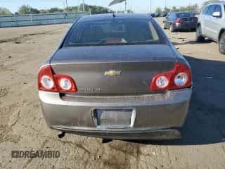 2011 Chevrolet Malibu LTZ z VIN 1G1ZE5E12BF323529, wystawiony jako Copart lot #81917835 z przebiegiem 67 482 mil mil oraz Czysty tytuł • Clean title. Historia ofert i sprzedaży dostępna na DreamBid. Obrazek 6.