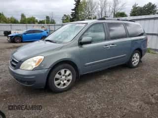 2008 Hyundai Entourage GLS z VIN KNDMC233386054122, wystawiony jako Copart lot #69463745 z przebiegiem 201 287 mil mil oraz Szkoda całkowita • Salvage title. Historia ofert i sprzedaży dostępna na DreamBid. Obrazek 1.