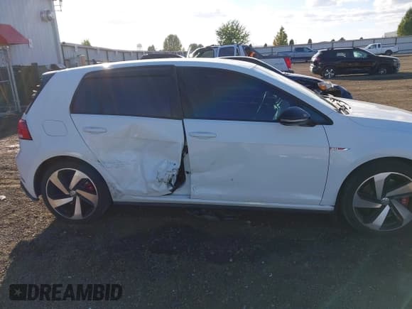 ✅ 2021 Volkswagen Golf GTI S • VIN: 3VW5T7AU7MM010693 • Lot: 43362463. Listed on IAAI with 60,560 mi. Free auction sales archive from the USA and detailed vehicle history report at DreamBid. Image 13.