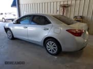 ✅ 2017 Toyota Corolla SE • VIN: 5YFBURHE5HP725659 • Лот: 89499375. Опубликован ранее на Copart с пробегом 43 830 миль. Бесплатный доступ к архиву аукционных продаж из США и подробный отчёт об истории автомобиля на DreamBid. Изображение 2.