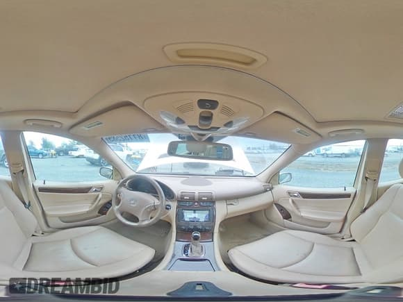 ✅ 2003 Mercedes-Benz C 240 • VIN: WDBRF61JX3F330180 • Лот: 81152585. Опубликован ранее на Copart с пробегом 124 784 миль. Бесплатный доступ к архиву аукционных продаж из США и подробный отчёт об истории автомобиля на DreamBid. Изображение 14.