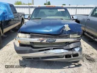 2002 Chevrolet Silverado 3500 LS с VIN 1GCJC39152E165945, выставлен на аукционе Copart как лот 65569145 с пробегом 243 190 миль миль и Списание • Salvage title. История ставок и продаж доступна на DreamBid. Изображение 5.
