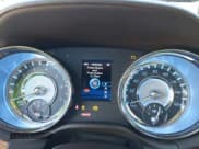 ✅ 2012 Chrysler 300 C • VIN: 2C3CCAET8CH141206 • Lot: 43840694. Listed on IAAI with 196,346 mi. Free auction sales archive from the USA and detailed vehicle history report at DreamBid. Image 7.