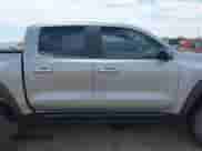 2023 Chevrolet Colorado 4WD ZR2 с VIN 1GCPTFEK3P1225990, выставлен на аукционе IAAI как лот 42316156 с пробегом 7 714 миль миль и . История ставок и продаж доступна на DreamBid. Изображение 13.