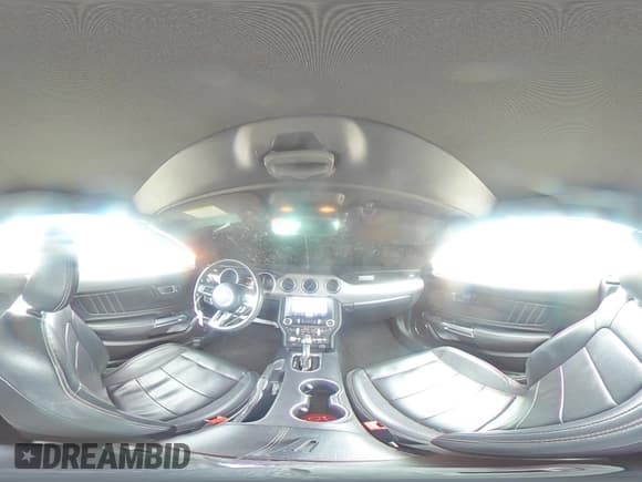 ✅ 2021 Ford Mustang EcoBoost • VIN: 1FATP8UH0M5116613 • Lot: 58559435. Wystawiony na Copart z przebiegiem 68 995 mil. Bezpłatny archiwum sprzedaży aukcyjnych z USA i szczegółowy raport historii pojazdu na DreamBid. Zdjęcie 14.