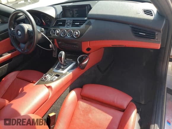 ✅ 2016 BMW Z4 sDrive28i • VIN: WBALL5C50G5A21212 • Лот: 75772304. Опубликован ранее на Copart с пробегом 37 959 миль. Бесплатный доступ к архиву аукционных продаж из США и подробный отчёт об истории автомобиля на DreamBid. Изображение 8.