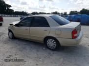 ✅ 2001 Mazda Protege DX • VIN: JM1BJ222710423952 • Лот: 72344954. Опубликован ранее на Copart с пробегом 178 099 миль. Бесплатный доступ к архиву аукционных продаж из США и подробный отчёт об истории автомобиля на DreamBid. Изображение 2.