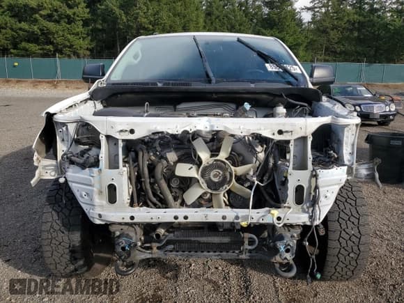 ✅ 2016 Toyota Tundra SR5 • VIN: 5TFDW5F16GX535087 • Лот: 85840425. Опубликован ранее на Copart с пробегом 179 444 миль. Бесплатный доступ к архиву аукционных продаж из США и подробный отчёт об истории автомобиля на DreamBid. Изображение 5.