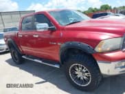 ✅ 2009 Dodge 1500 Laramie • VIN: 1D3HV13T69J518063 • Lot: 42722746. Wystawiony na IAAI z przebiegiem 164 672 mil. Bezpłatny archiwum sprzedaży aukcyjnych z USA i szczegółowy raport historii pojazdu na DreamBid. Zdjęcie 13.