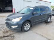 ✅ 2009 Chevrolet Traverse LS • VIN: 1GNEV13D19S155211 • Lot: 42593162. Wystawiony na IAAI z przebiegiem 164 147 mil. Bezpłatny archiwum sprzedaży aukcyjnych z USA i szczegółowy raport historii pojazdu na DreamBid. Zdjęcie 21.