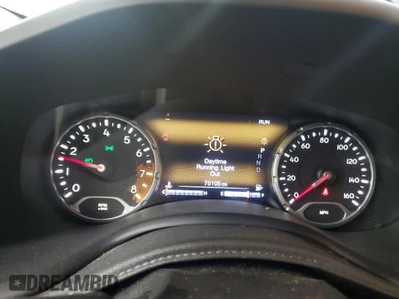 ✅ 2016 Jeep Renegade Trailhawk • VIN: ZACCJBCT5GPC89294 • Lot: 92689335. Listed on Copart with 75,105 mi. Free auction sales archive from the USA and detailed vehicle history report at DreamBid. Image 9.