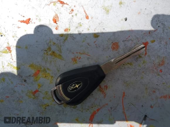 ✅ 2005 Subaru Legacy • VIN: 4S3BP616857324404 • Lot: 42908858. Wystawiony na IAAI z przebiegiem 170 901 mil. Bezpłatny archiwum sprzedaży aukcyjnych z USA i szczegółowy raport historii pojazdu na DreamBid. Zdjęcie 11.