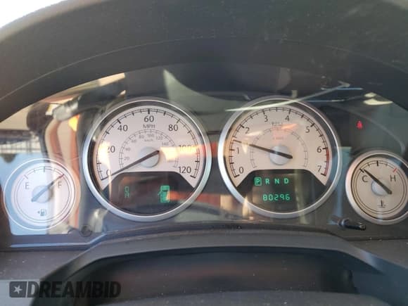 ✅ 2010 Chrysler Town & Country Touring Plus • VIN: 2A4RR8DX0AR368411 • Lot: 86823475. Wystawiony na Copart z przebiegiem 80 296 mil. Bezpłatny archiwum sprzedaży aukcyjnych z USA i szczegółowy raport historii pojazdu na DreamBid. Zdjęcie 9.