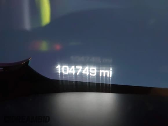 ✅ 2018 Cadillac Escalade Luxury • VIN: 1GYS3BKJ1JR136873 • Лот: 43663003. Опубликован ранее на IAAI с пробегом 104 749 миль. Бесплатный доступ к архиву аукционных продаж из США и подробный отчёт об истории автомобиля на DreamBid. Изображение 15.