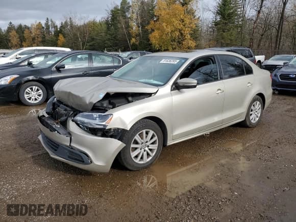 ✅ 2013 Volkswagen Jetta S • VIN: 3VWDK7AJ5DM251026 • Lot: 91636285. Listed on Copart with 235,807 mi. Free auction sales archive from the USA and detailed vehicle history report at DreamBid. Image 1.