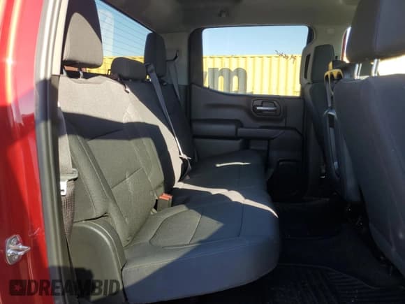 ✅ 2021 Chevrolet Silverado 1500 Custom • VIN: 3GCPWBEK7MG446876 • Lot: 80698144. Wystawiony na Copart z przebiegiem 37 219 mil. Bezpłatny archiwum sprzedaży aukcyjnych z USA i szczegółowy raport historii pojazdu na DreamBid. Zdjęcie 10.