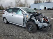 ✅ 2024 Nissan LEAF S • VIN: 1N4AZ1BV7RC556039 • Lot: 49458035. Wystawiony na Copart z przebiegiem 3 734 mil. Bezpłatny archiwum sprzedaży aukcyjnych z USA i szczegółowy raport historii pojazdu na DreamBid. Zdjęcie 4.