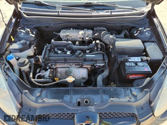 ✅ 2009 Hyundai Accent GS • VIN: KMHCM36C19U106818 • Лот: 83756035. Опубликован ранее на Copart с пробегом 171 354 миль. Бесплатный доступ к архиву аукционных продаж из США и подробный отчёт об истории автомобиля на DreamBid. Изображение 11.